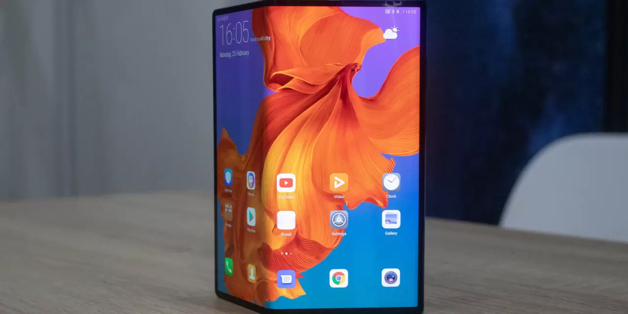 Want more Huawei Mate X? Here are 30 new photos from every angle