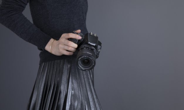 Canon’s EOS 200D Mark II is a lightweight 4K DSLR that’s heavy on features
