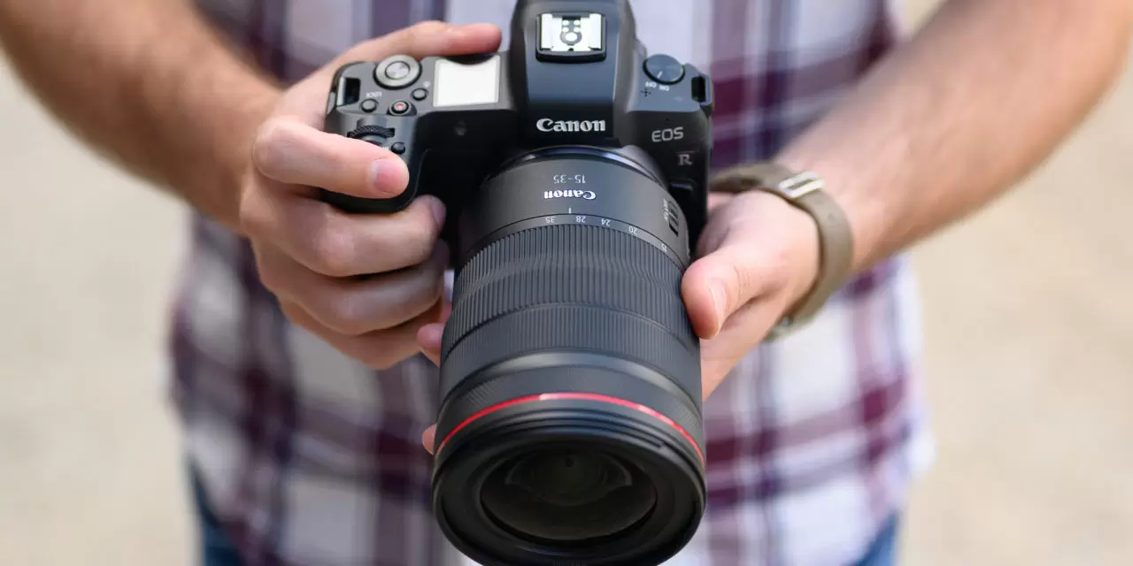 Canon finally makes the RF 15-35mm f/2.8L IS USM official