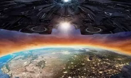 Independence Day: Resurgence Director Regrets Making Film After Will Smith Dropped Out